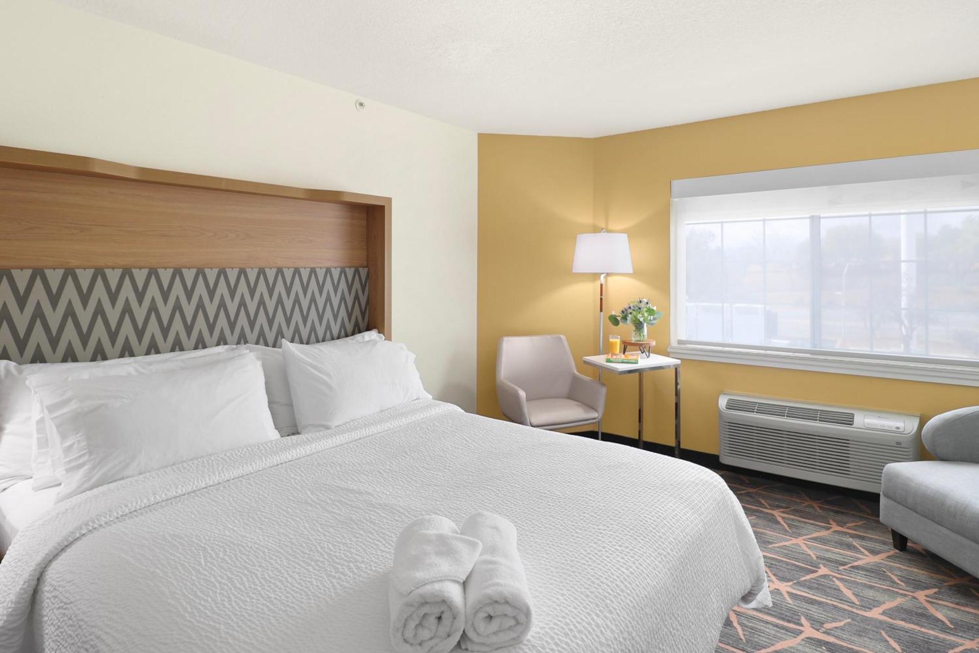 Holiday Inn Redding By Ihg Zewnętrze zdjęcie